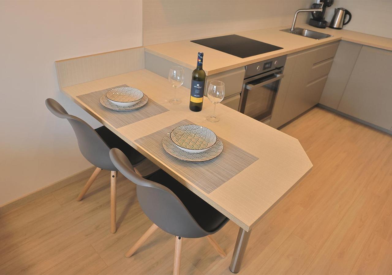 New Cozy 2 Room Pink Apartment Bratislava 059 Экстерьер фото